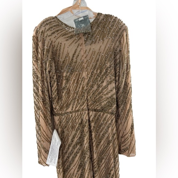 NWT Mac Duggal Long Sleeve Beaded Column Mocha Gown Size 8 - Picture 4 of 7